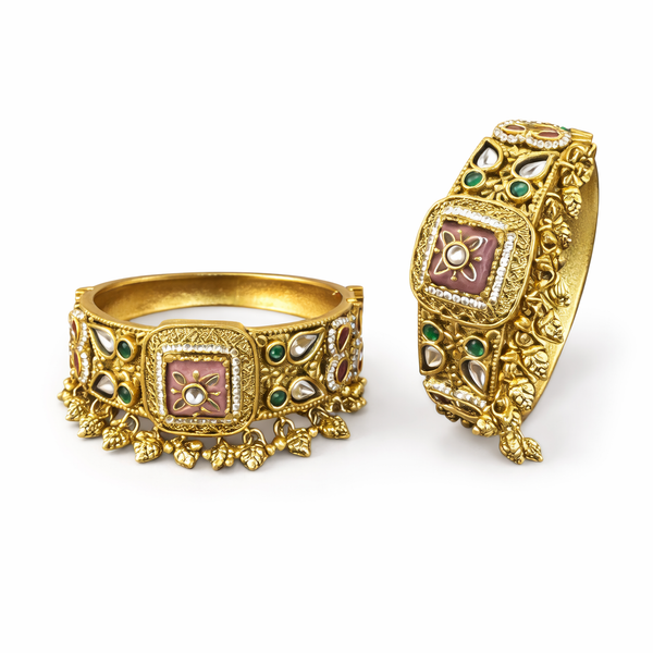 Antique Openable Bangles With Matte Gold Plating (2x4) || 230291