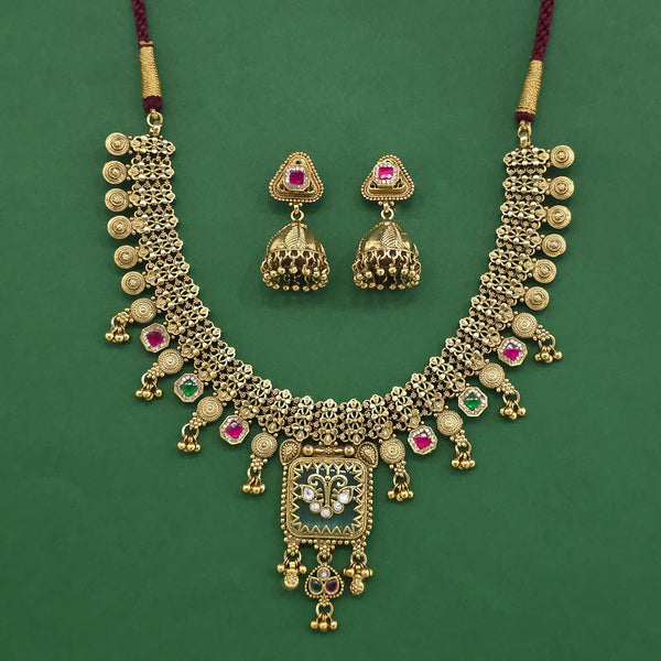Antique Classic Necklace With Gold Plating || 230620