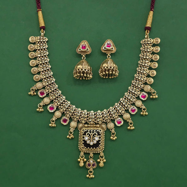 Antique Classic Necklace With Gold Plating || 230620
