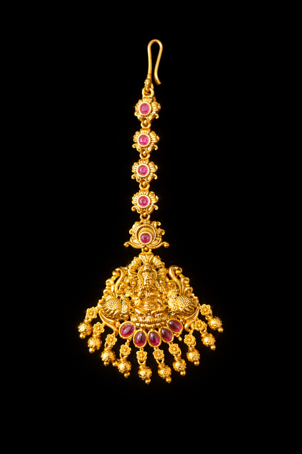 Antique Temple Tikka With Gold Plating || 229298